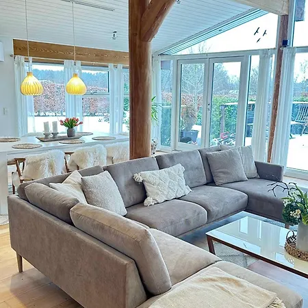Spacious Near And Nature
